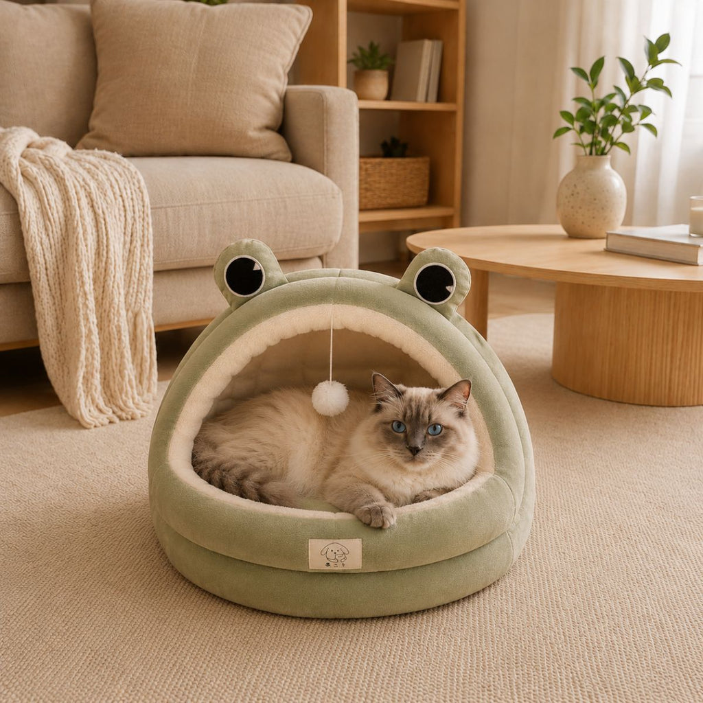Niche pour Chat Forme Grenouille | Nid Cocon Ludique avec Pompom — La Mare