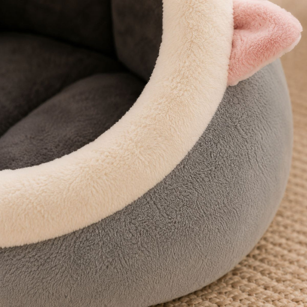 Niche pour Chat Demi-Dôme à Oreilles | Nid Cocon avec Pompom — L'Arche